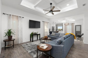 Spacious Furnished Modern 3 Bd 2Ba House with Garage and Parking with Month to Month Lease Agreement